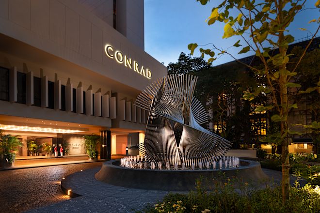 Exterior of Conrad Singapore Orchard
